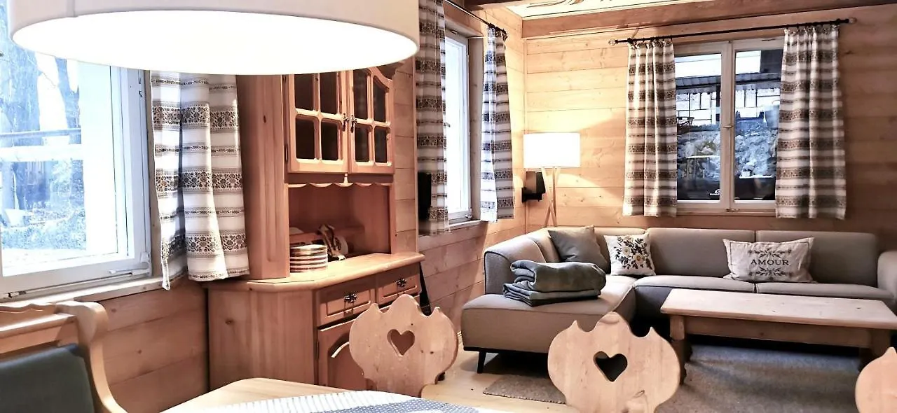 Waldgluck Lodge Hirschbach